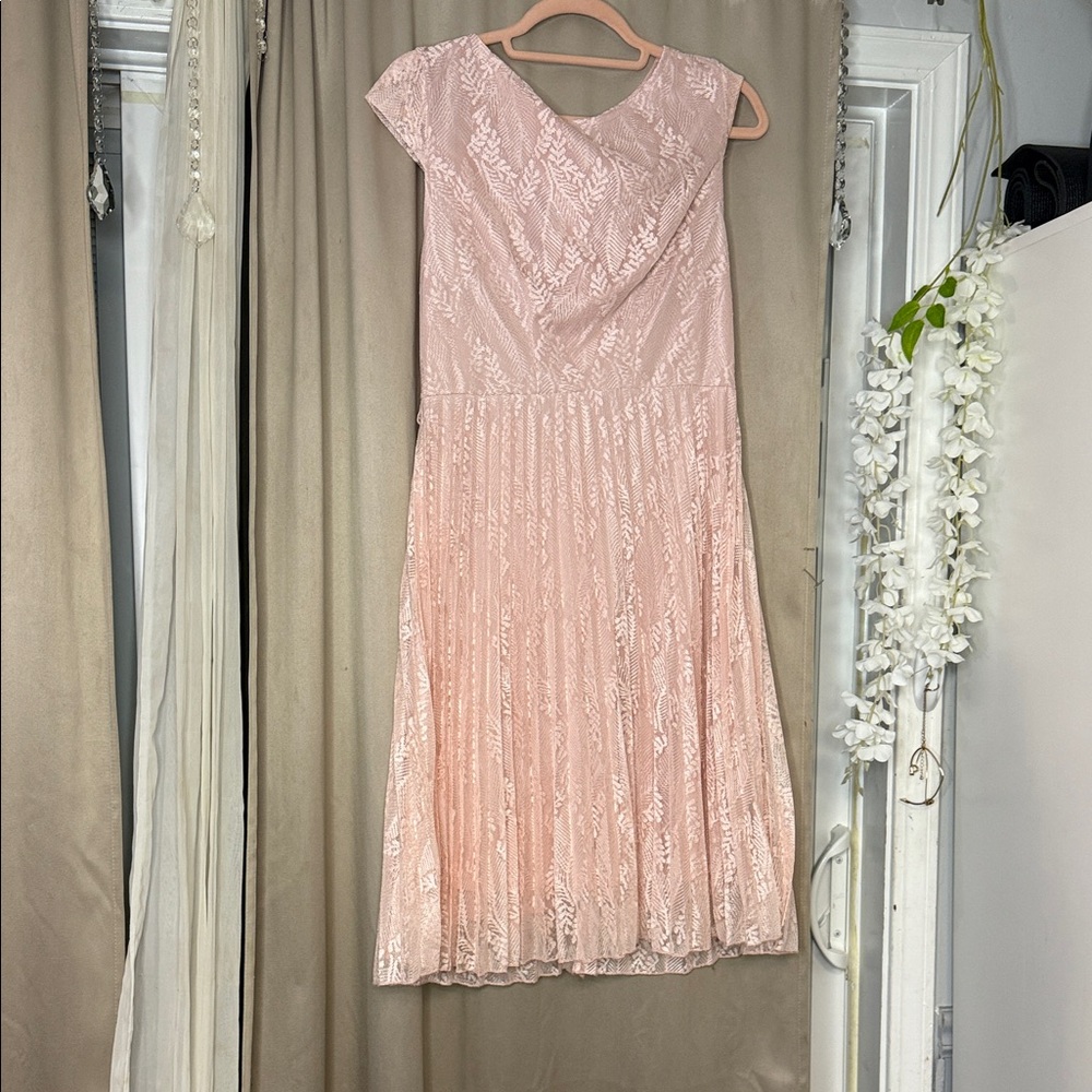 SHEIN Blush Pink Lace Formal Dress